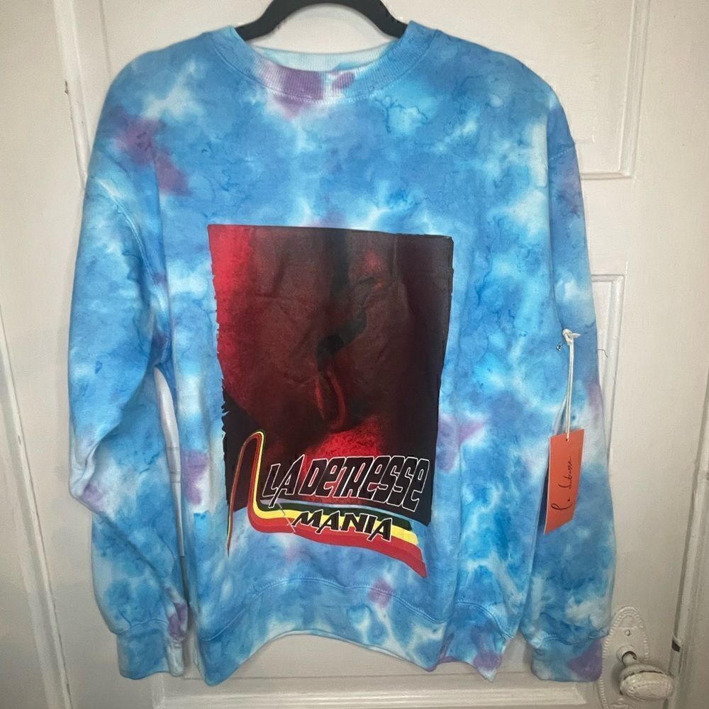 NWTs La La Detresse Amnesia Mania Obsessive Pullover Crewneck Sweatshirt